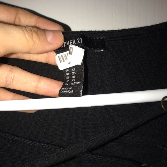 Black long sleeve knee length dress - Picture 3 of 3